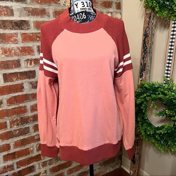 Cable Stitch Mixed Media Sweatshirt - Picture 4 of 4